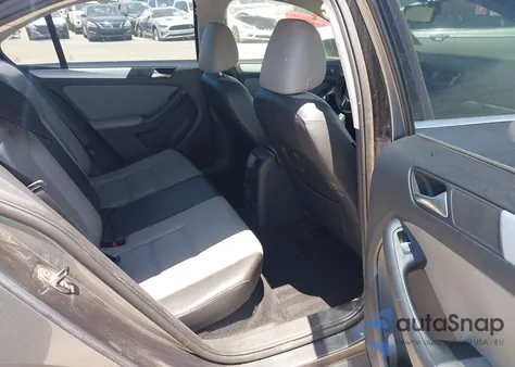 2013 Volkswagen Jetta Hybrid Sel Premium z USA, uszkodzony, nr VIN 3VW637AJ4DM264100